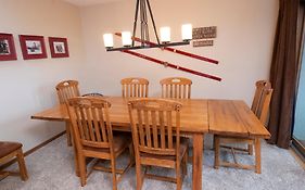 Hotel Okemo Mountain Lodging  3*